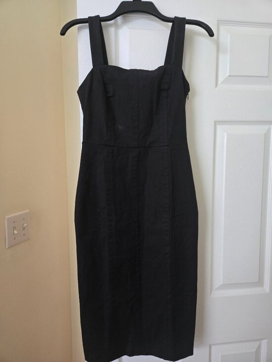 Banana Republic Dresses & Skirts - Banana Republic Black Sheath/Cocktail Dress, Size 2, EUC